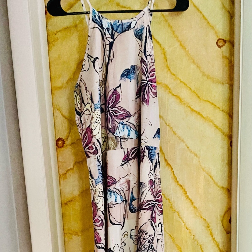 Never worn sundress. Light as a feather!